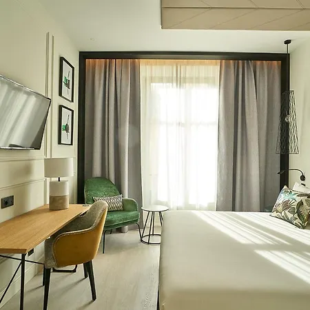 Hotel Vincci Larios Diez
