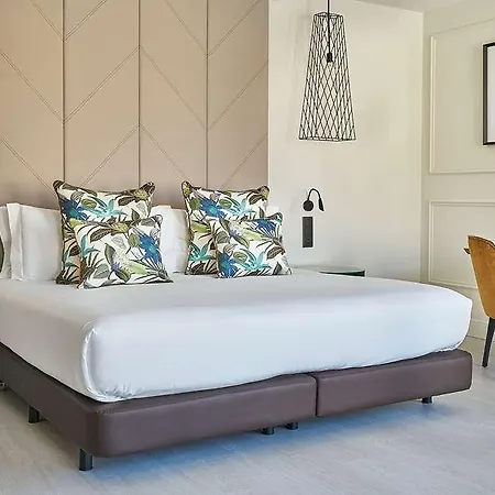 Hotel Vincci Larios Diez
