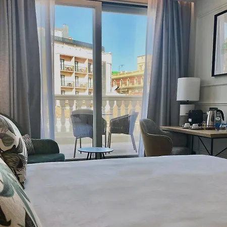 Vincci Larios Diez Hotel 4*